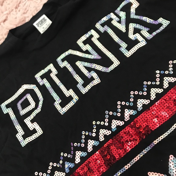 NEW! VS PINK Sequined Logo Oversized Holiday Tee! - Picture 2 of 5